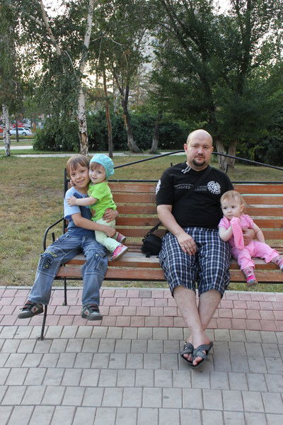 Денис Абрамов