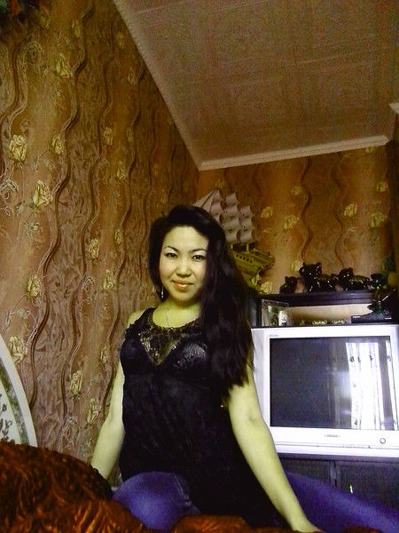 Ясмина Брюнеточка