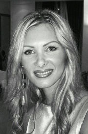 Светлана Захарова