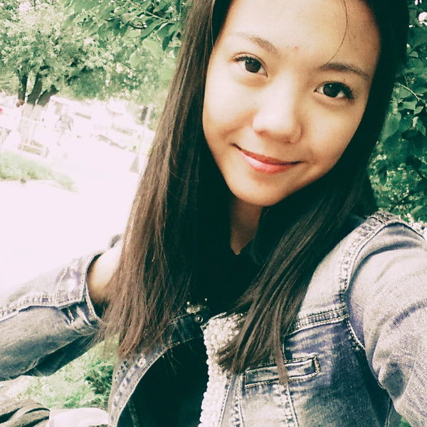 Алуа Ахметова