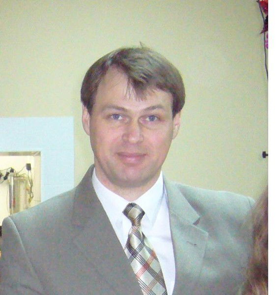 Геннадий Макаров