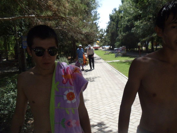 Азизбек Султанов