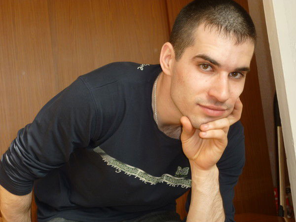 Игорь Холявин