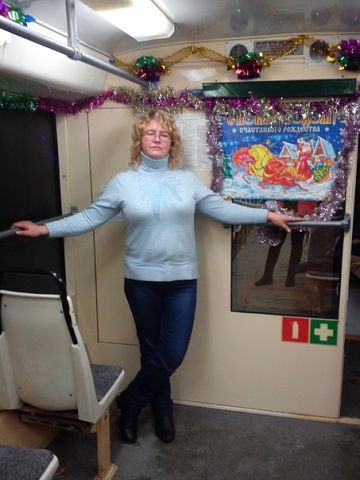 Оксана ))))))))))))