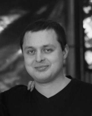 Денис Зотов