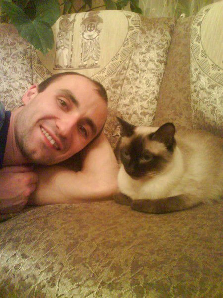 Артур Срапионов