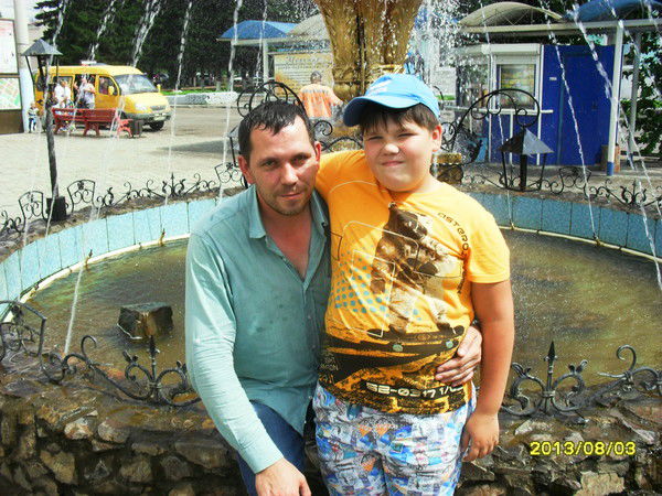 Алекс Уваров