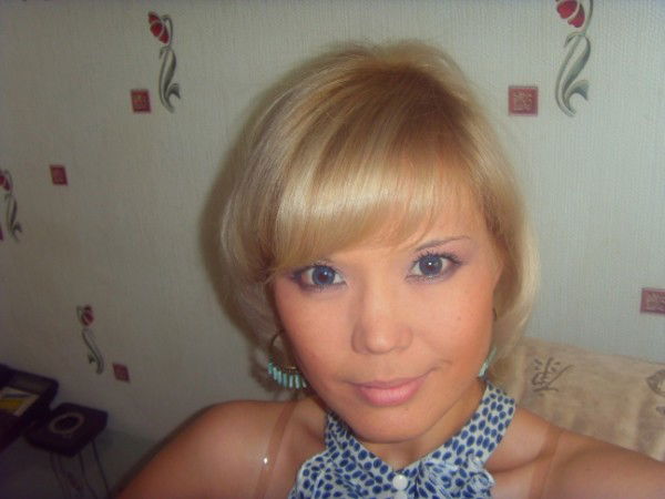 Селезнёва Эля