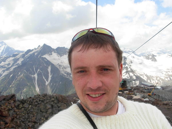 Александр Гребенюк