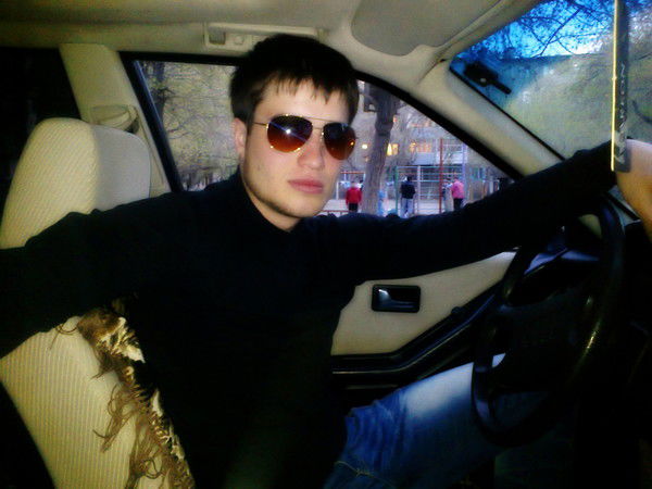 Артем Романов