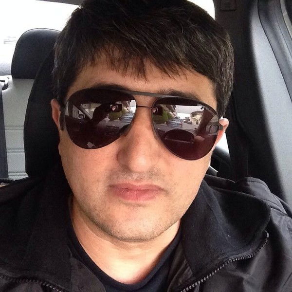 Георгий Попов