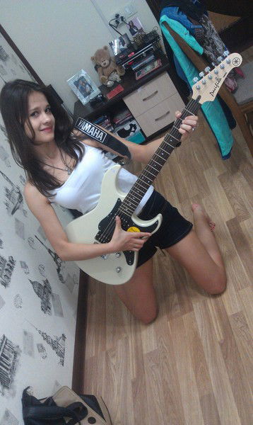 _[Давай Замутим Счастье]_