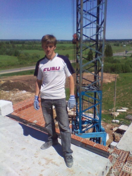 Роман Демонов