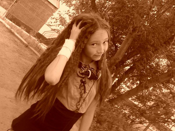 Нелли Петенёва