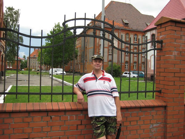 Олег Баженов