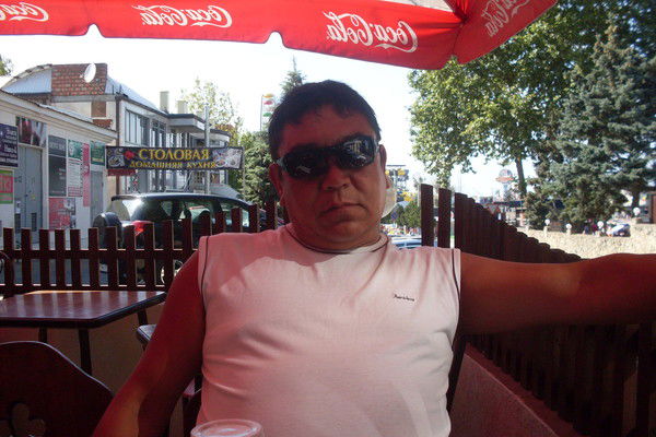 Омурзак Момунов