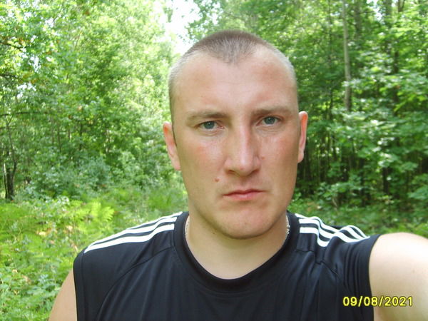 Алексей Усков