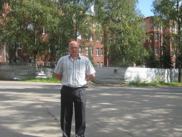 Юрий Лешуков