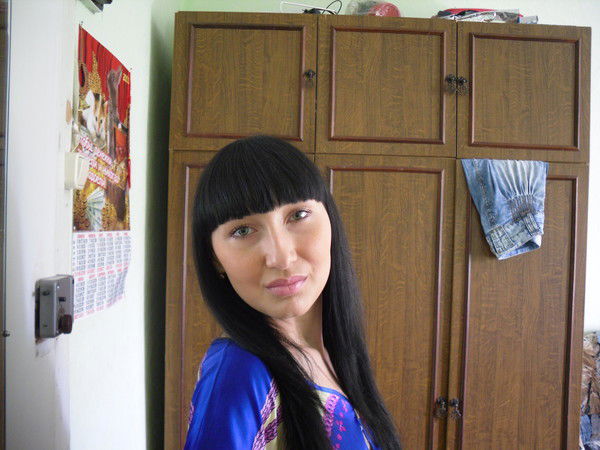 Юля Некезова