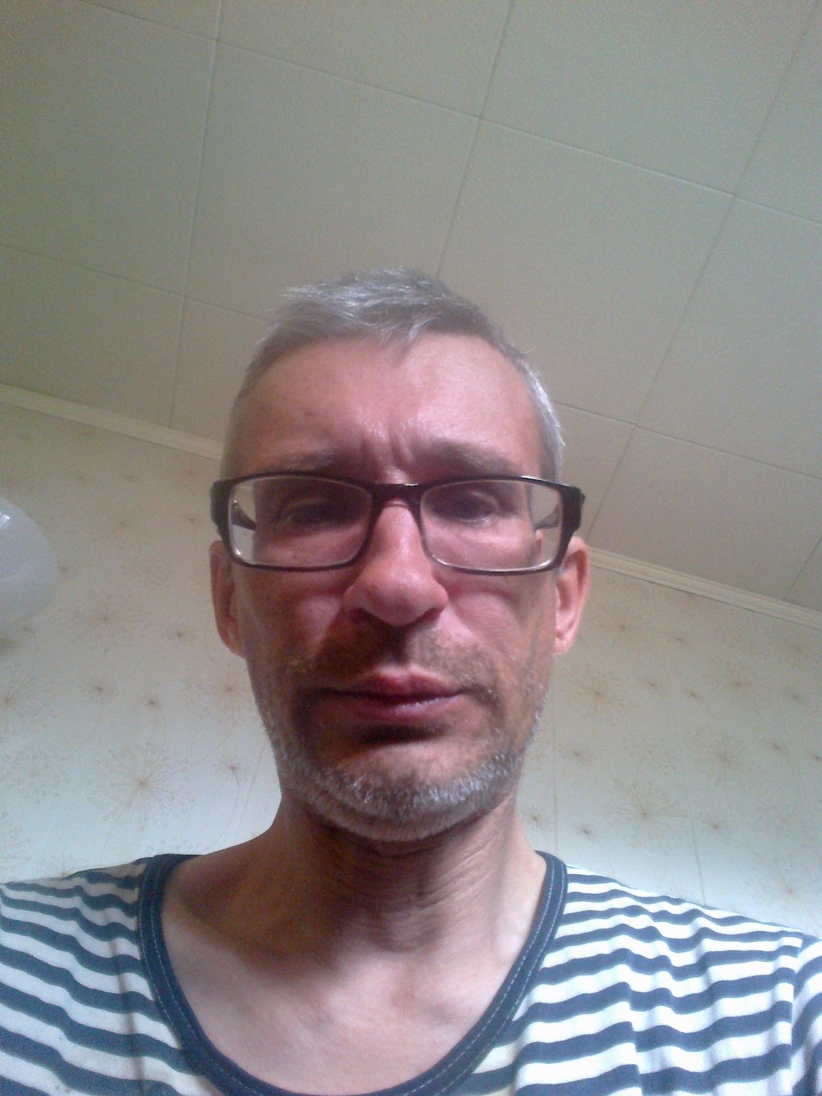 Олег Плотников