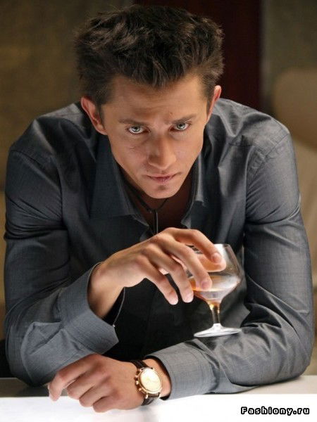 Влад Катунцев