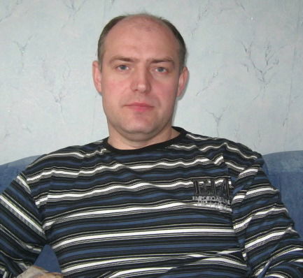 Юрий Петров