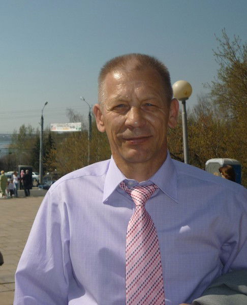 Юрий Устюжанин