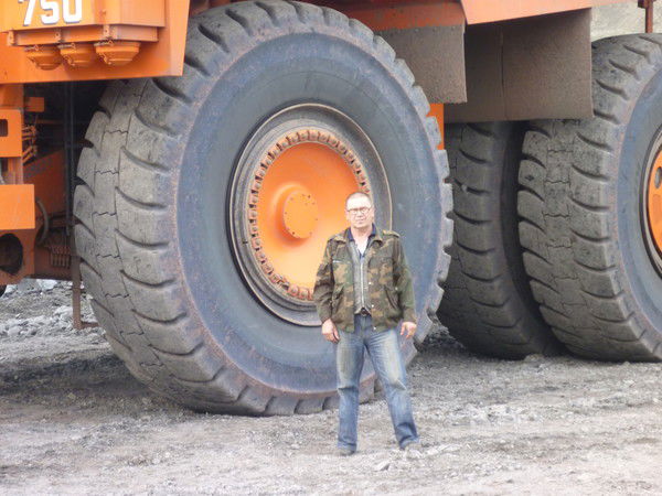 Анатолий Логинов