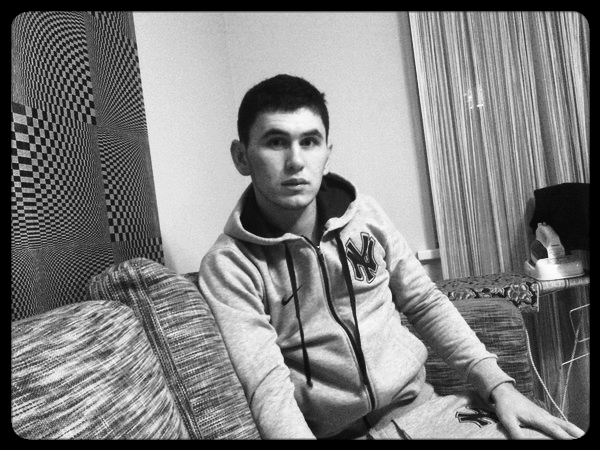 ........... ...........