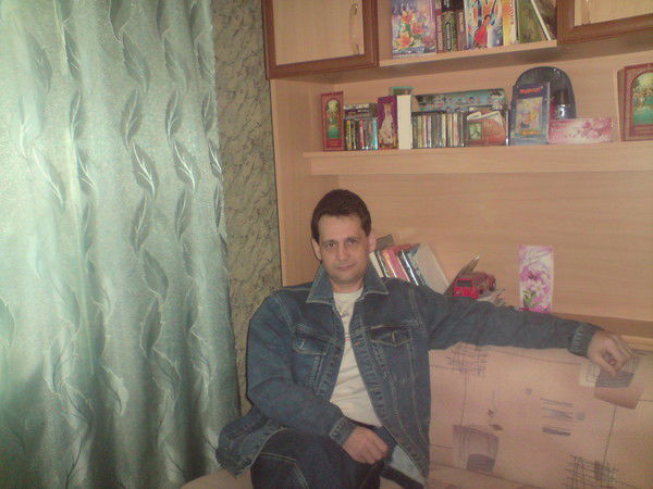 Александр Чернов