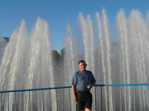 Толя Борисенко