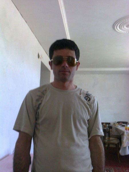 Данияр Яхяев