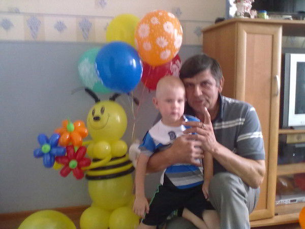 Александр Бушуев