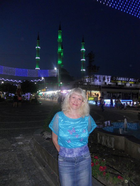 Елена Кулешова