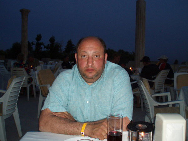 Анатолий Брикер