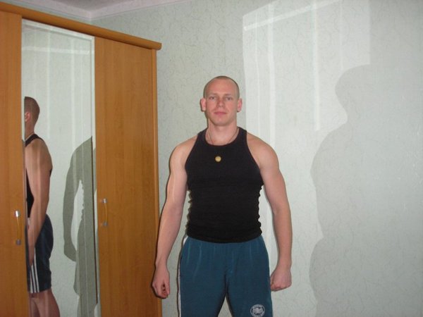 Дима Деревянко