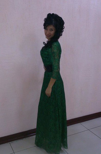 Нилюфар Хамдамбаева