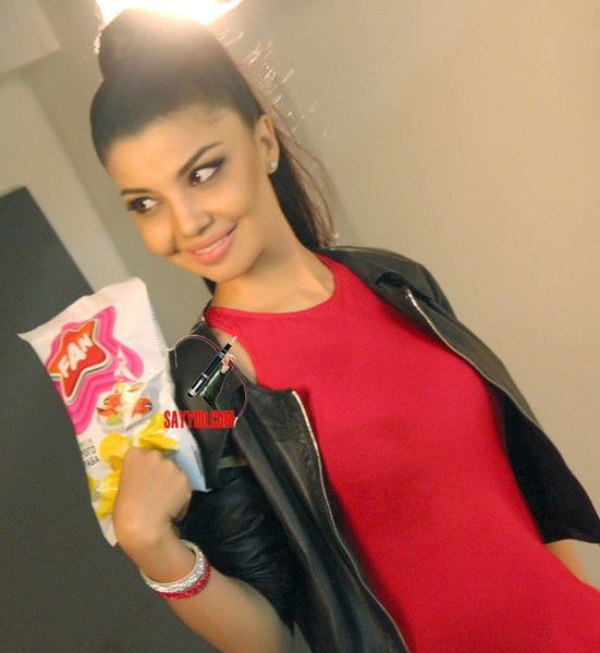 Арина Ташметова