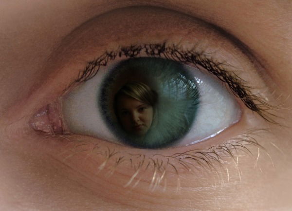 Наташа Непеляк