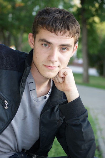 Слава Иванов