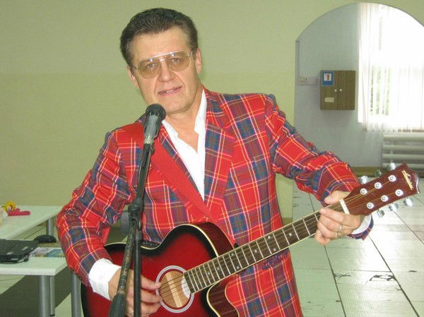 Виктор Огорельцев