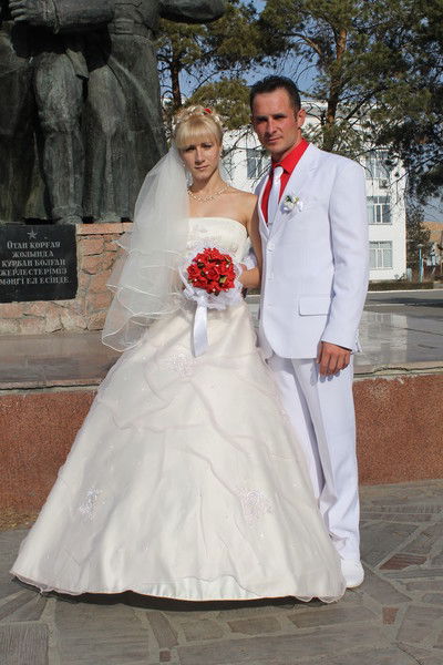 Анатолий И Валентина Ивановы