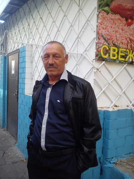 Виктор Бурцев