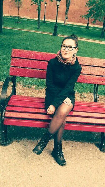 888696 Аманова