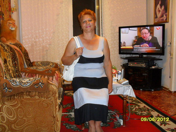 Лена Таройкна