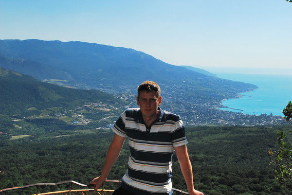 Виталий Дедов