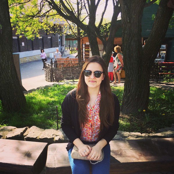 Оля Лебедева