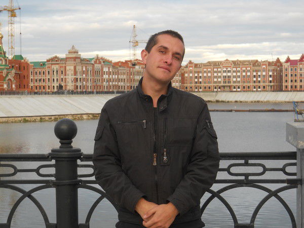 Неизвестно Неизвестно