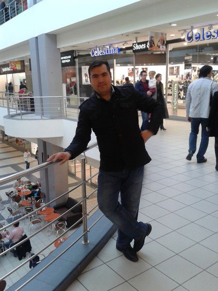 Акмалхон Усмонов