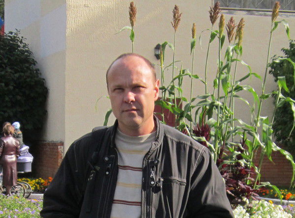 Александр Самсонов